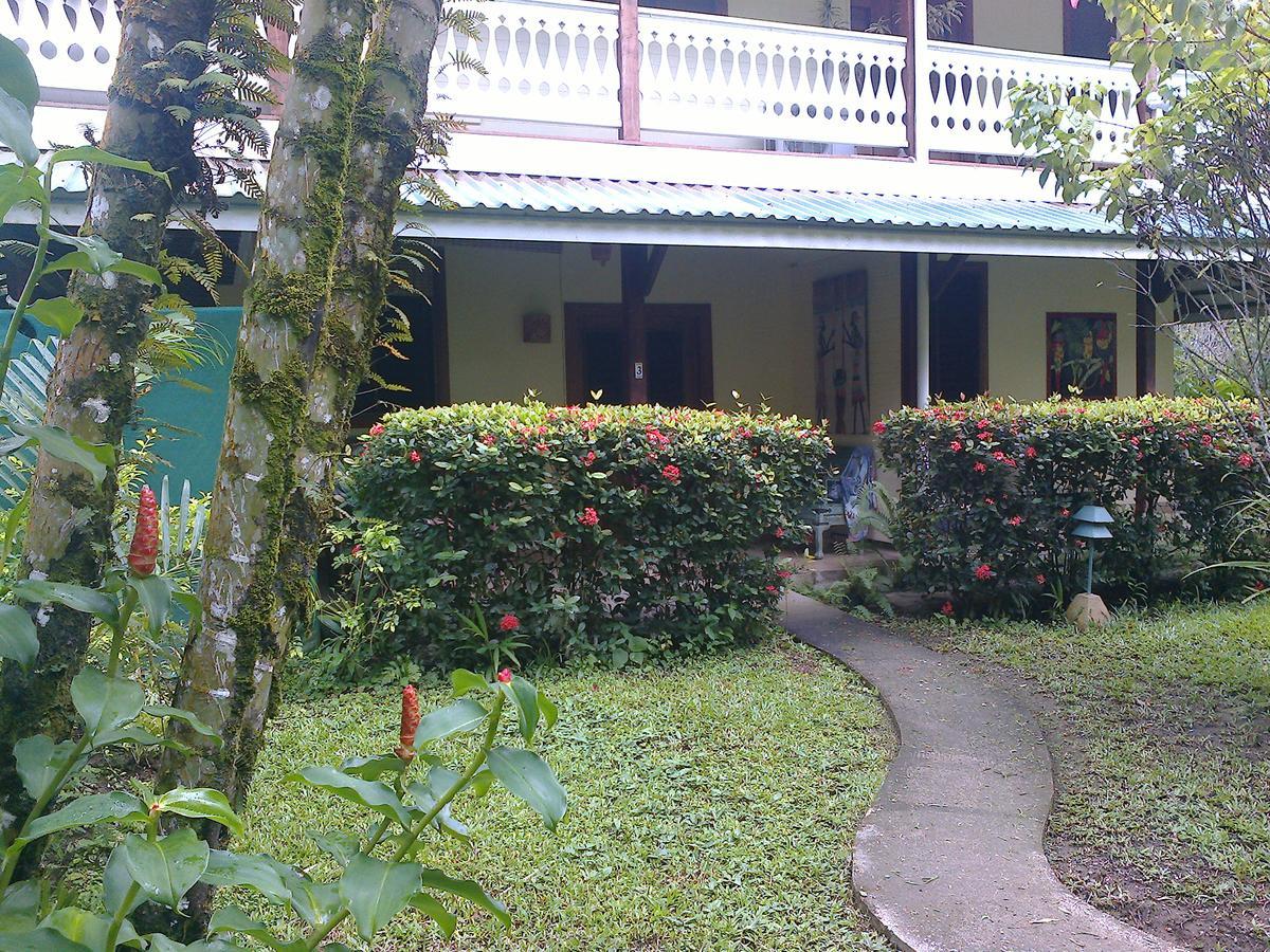Playa Negra Guesthouse Cahuita Eksteriør bilde